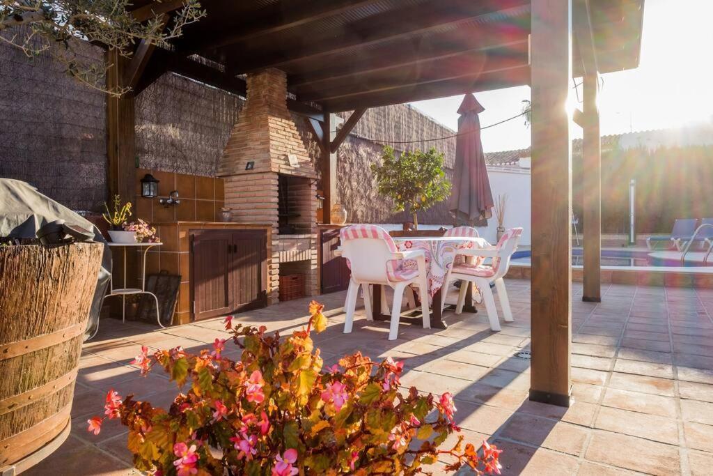 Estudio Maria De Waard Nerja Exterior foto